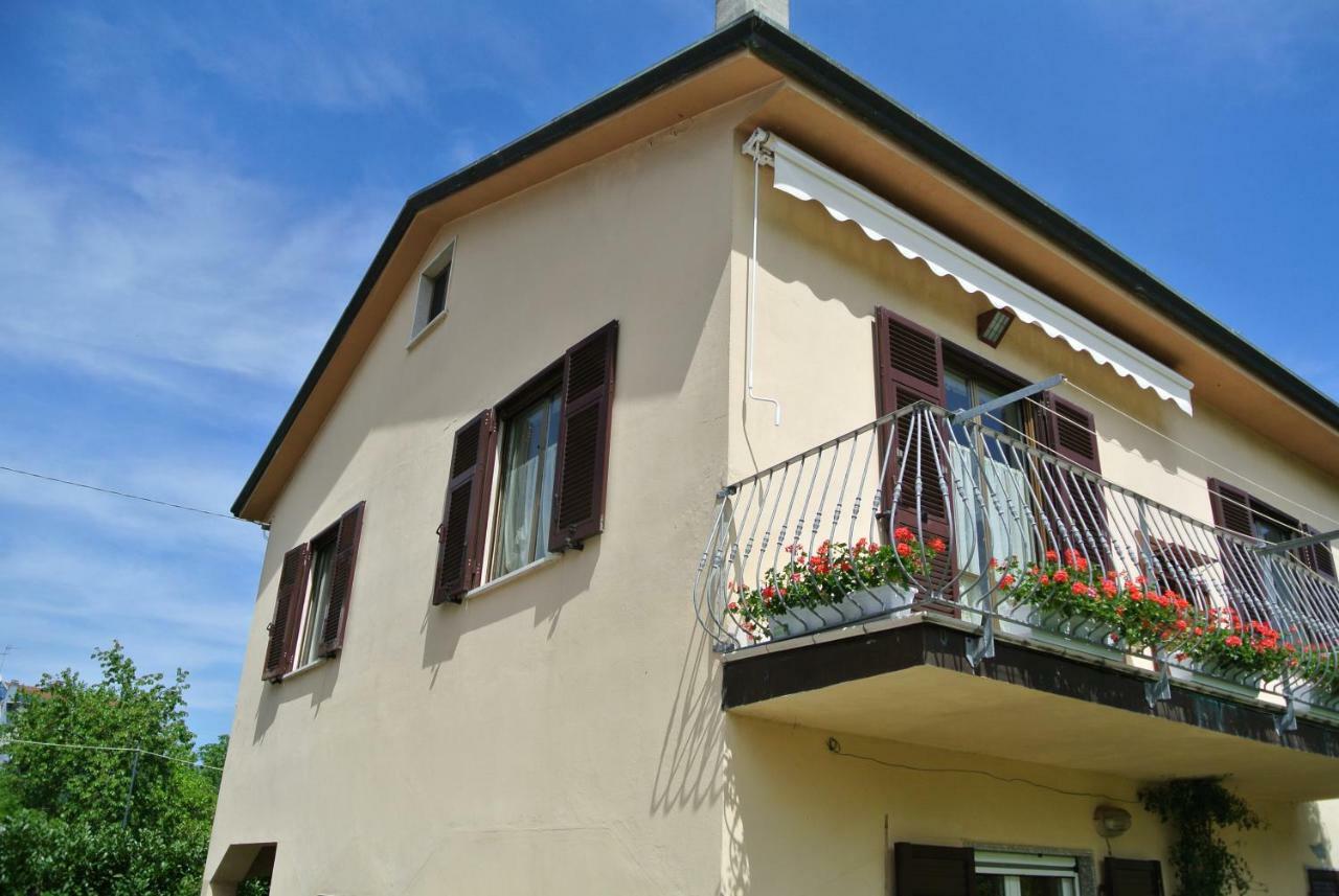 B&B La Damigiana Fioi Piano di Follo Exterior photo