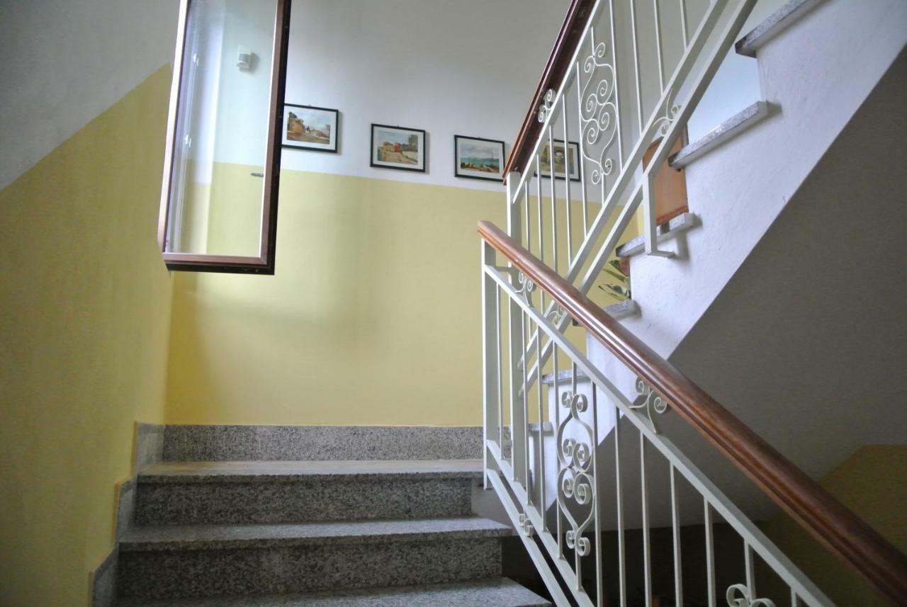 B&B La Damigiana Fioi Piano di Follo Exterior photo